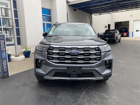 New 2026 Ford Explorer Active w/ Active Comfort Package AWD/4WD image 2