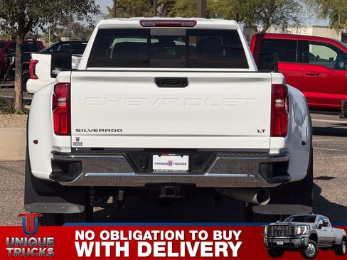 Used 2024 Chevrolet Silverado 3500 LT w/ Convenience Package image 6