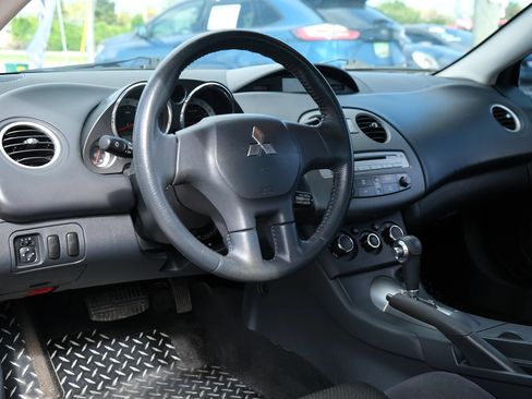 Used 2007 Mitsubishi Eclipse GS FWD image 10