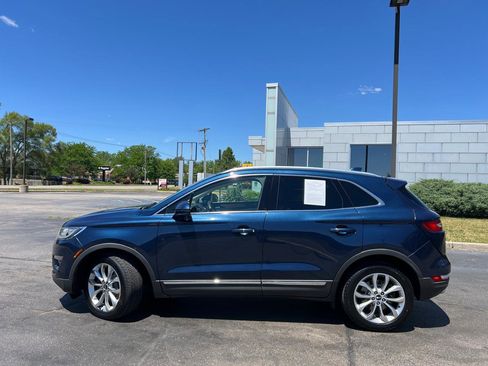 Used 2016 Lincoln MKC Select AWD/4WD image 4