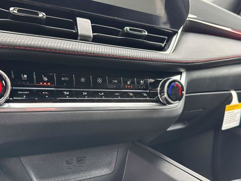 New 2026 Chevrolet Equinox RS w/ Convenience Package III image 25