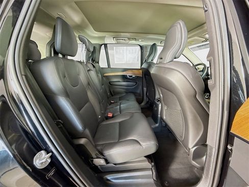Certified 2024 Volvo XC90 T8 Plus image 30