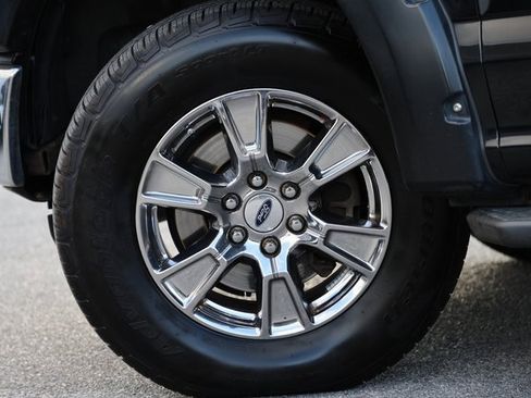 Used 2015 Ford F150 XLT w/ Equipment Group 302A Luxury image 8