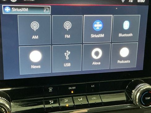 Used 2024 GMC Canyon Elevation image 7