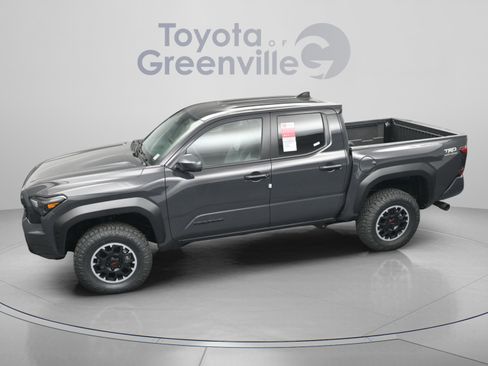 New 2026 Toyota Tacoma TRD Off-Road AWD/4WD image 4