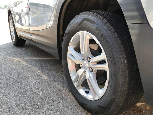 Certified 2024 GMC Terrain SLE w/ Driver Convenience Package AWD/4WD image 35