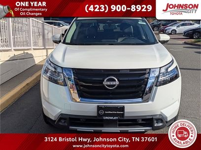 Used 2022 Nissan Pathfinder SL