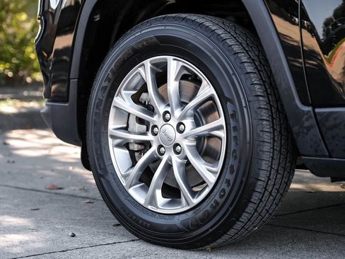 Used 2022 Jeep Cherokee Latitude Lux image 68