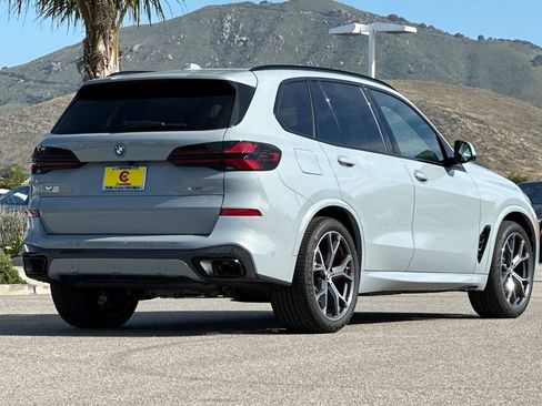 New 2026 BMW X5 xDrive50e w/ Executive Package AWD/4WD image 3