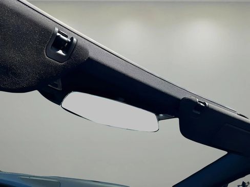 Used 2015 Chevrolet Corvette Stingray Coupe w/ 2LT Preferred Equipment Group image 20