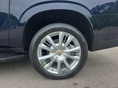 Used 2024 Chevrolet Suburban High Country w/ Max Trailering Package AWD/4WD image 38