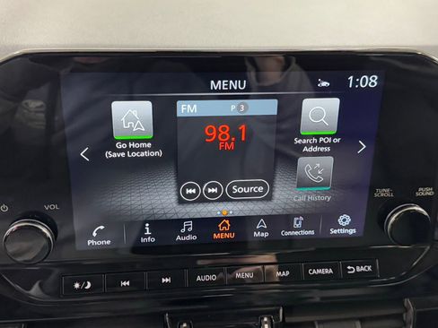 Used 2024 Nissan Pathfinder SL image 28