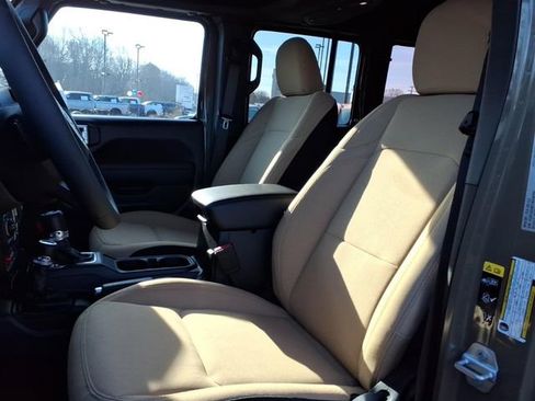 New 2026 Jeep Wrangler Unlimited Sport AWD/4WD image 12