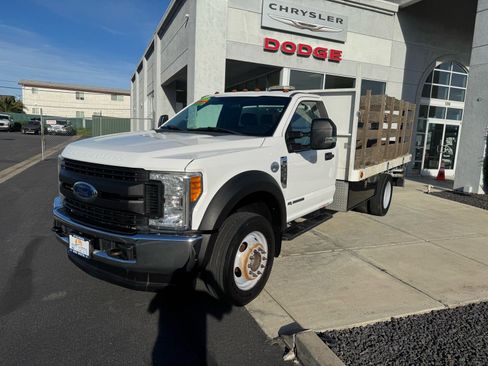 Used 2017 Ford F550 4x4 Regular Cab Super Duty image 1