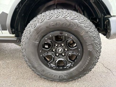 Used 2021 Ford Bronco Wildtrak AWD/4WD image 25