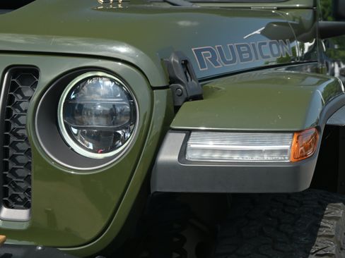 Used 2023 Jeep Wrangler Unlimited Rubicon 392 w/ Xtreme Recon 35" Tire Package AWD/4WD image 6