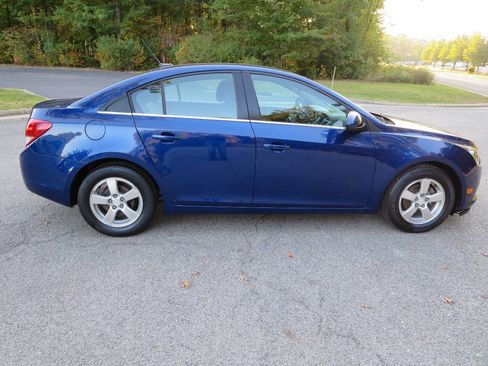Used 2012 Chevrolet Cruze LT image 9
