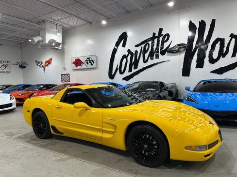 Used 2002 Chevrolet Corvette Z06 w/ Memory Pkg image 27