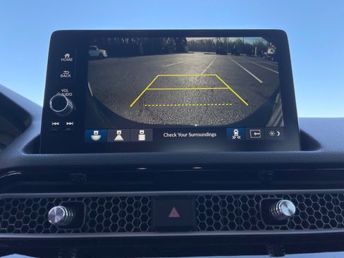 Used 2025 Honda Civic Sport Touring image 6