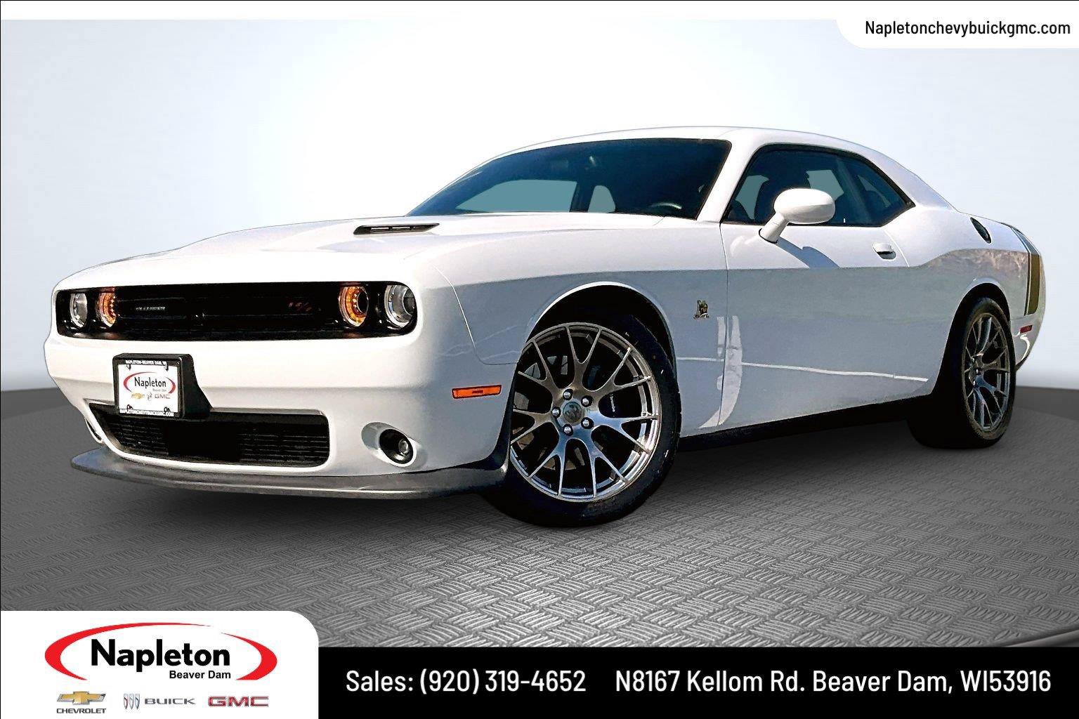 Used 2016 Dodge Challenger R/T Scat Pack RWD image 1