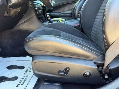 Used 2018 Dodge Charger R/T RWD image 40