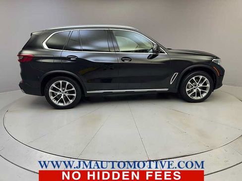 Used 2019 BMW X5 xDrive40i w/ Executive Package AWD/4WD image 6