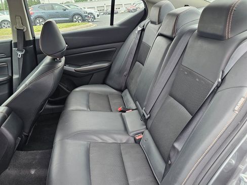 Used 2020 Nissan Altima 2.5 SR AWD/4WD image 12
