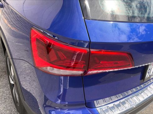 Certified 2024 Volkswagen Taos S AWD/4WD image 27