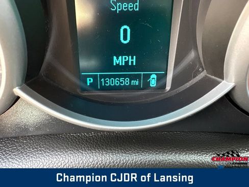 Used 2015 Chevrolet Cruze LT FWD image 19