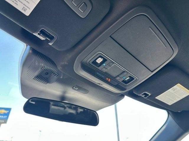 Used 2025 Ford Explorer ST-Line AWD/4WD image 27