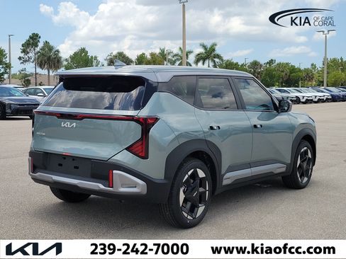 New 2027 Kia Seltos S FWD image 6