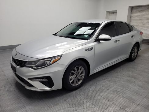 Used 2020 Kia Optima LX FWD image 2