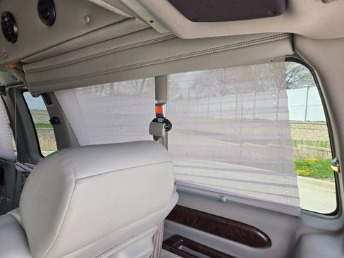 Used 2012 GMC Savana 1500 RWD image 74