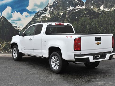 Used 2020 Chevrolet Colorado LT w/ Safety Package image 9