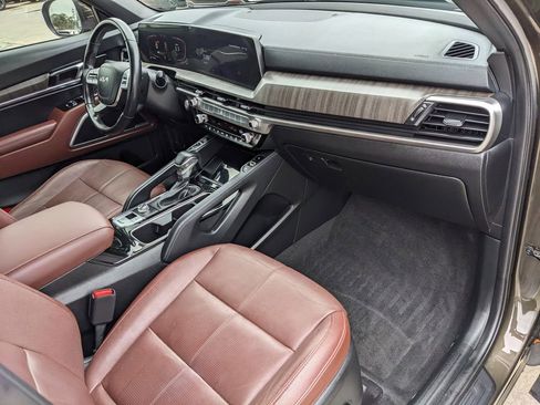 Certified 2023 Kia Telluride EX image 15