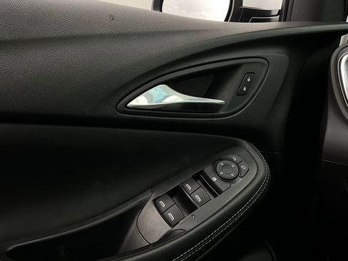 Used 2025 Buick Encore GX Preferred image 19