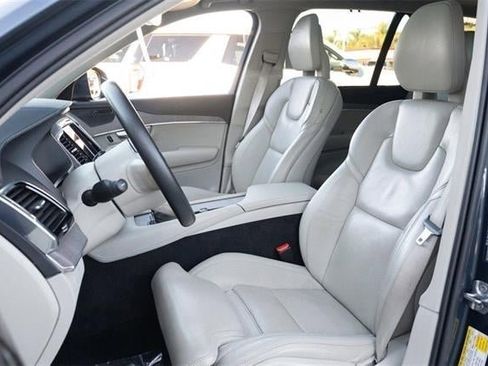 Used 2021 Volvo XC90 T6 Inscription w/ Advanced Package image 19