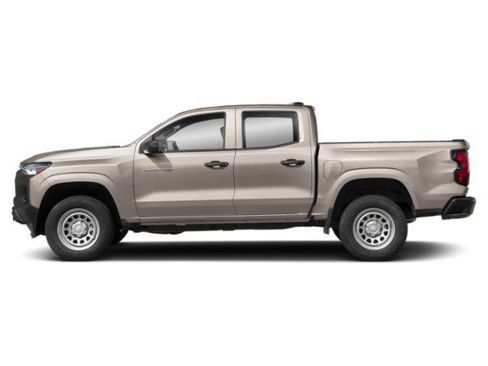 Used 2024 Chevrolet Colorado W/T RWD image 3