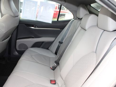 Used 2021 Toyota Camry XSE FWD image 51