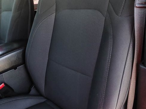 Used 2018 Jeep Wrangler Sport AWD/4WD image 30