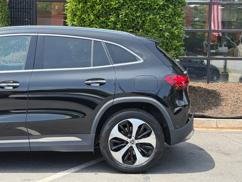 Used 2025 Mercedes-Benz GLA 250 4MATIC image 11