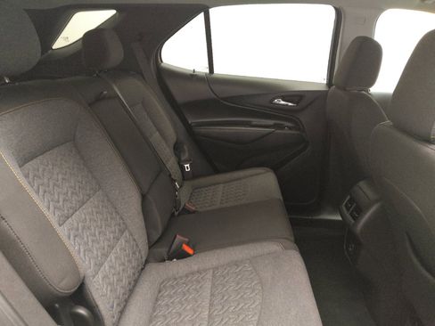 Used 2024 Chevrolet Equinox LT AWD/4WD image 19