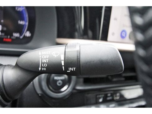 Used 2023 Toyota Crown AWD/4WD image 22