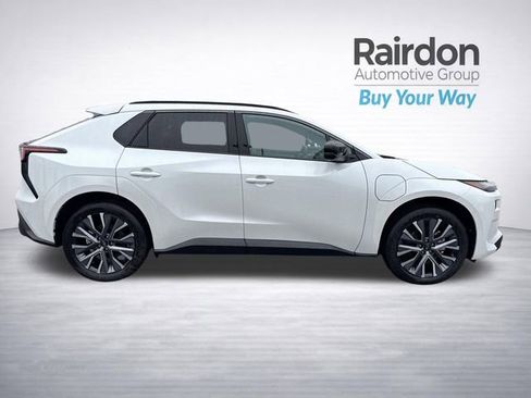 New 2026 Subaru Solterra image 10