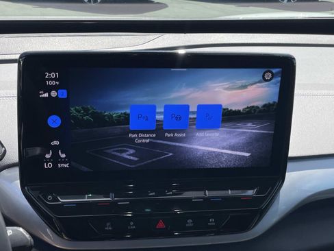 Certified 2023 Volkswagen ID.4 Pro S AWD/4WD image 17