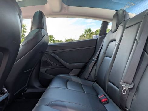 Used 2021 Tesla Model 3 Standard Range Plus RWD image 17