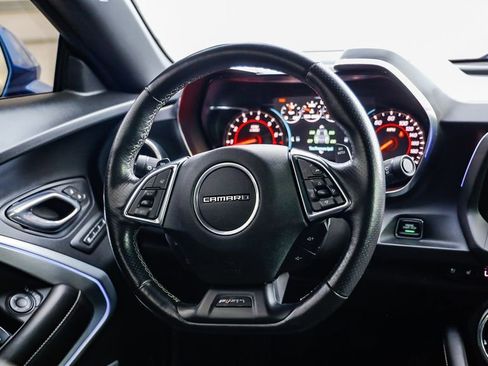 Used 2017 Chevrolet Camaro SS image 16