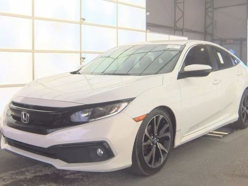 Used 2021 Honda Civic Sport image 2