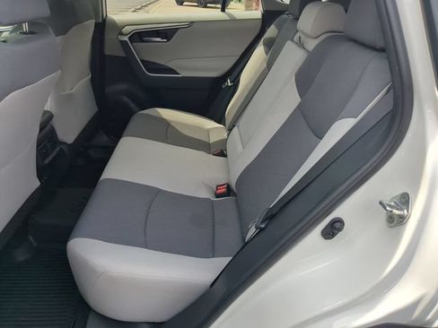 Used 2019 Toyota RAV4 XLE w/ All Weather Liner Package AWD/4WD image 27