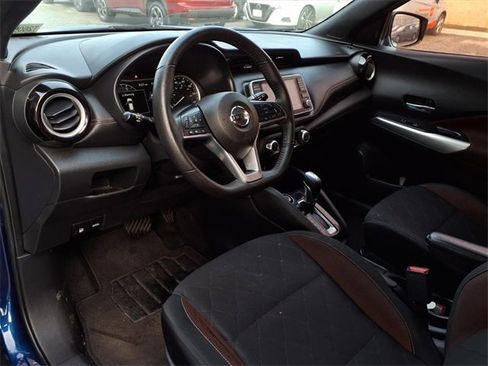 Certified 2020 Nissan Kicks SR image 4